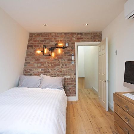 MODERN bedroom in London !! Buitenkant foto